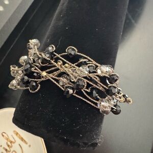 Black and Silver Beaded Bracelet- Like NEW